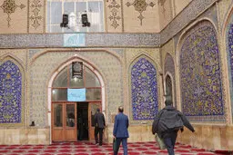 فشار بر دولت برای بازگشایی مساجد و اماکن مذهبی
