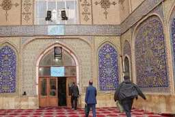 فشار بر دولت برای بازگشایی مساجد و اماکن مذهبی
