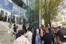 بورس تهران در انتظار تعیین تکلیف نرخ ارز است | تقصیر دولت و آماتورها در نوسانات بورسی سال 1399؟ |  چگونگی کاهش سود 230 درصدی سهام «دارا یکم» به 24 درصد