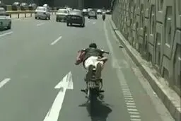 برخورد قانونی با راکب موتورسوار متخلف صورت گرفت