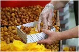 به این زولبیا و بامیه‌ ها لب نزنید! 