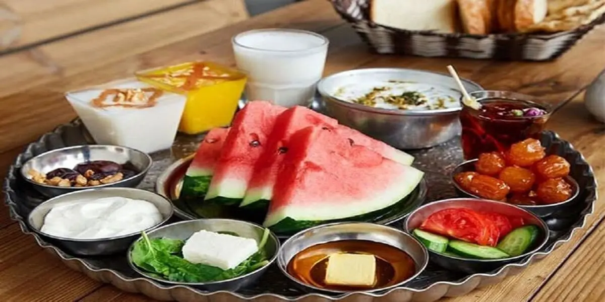 تغذیه صحیح در ماه مبارک رمضان +اینفوگرافی 