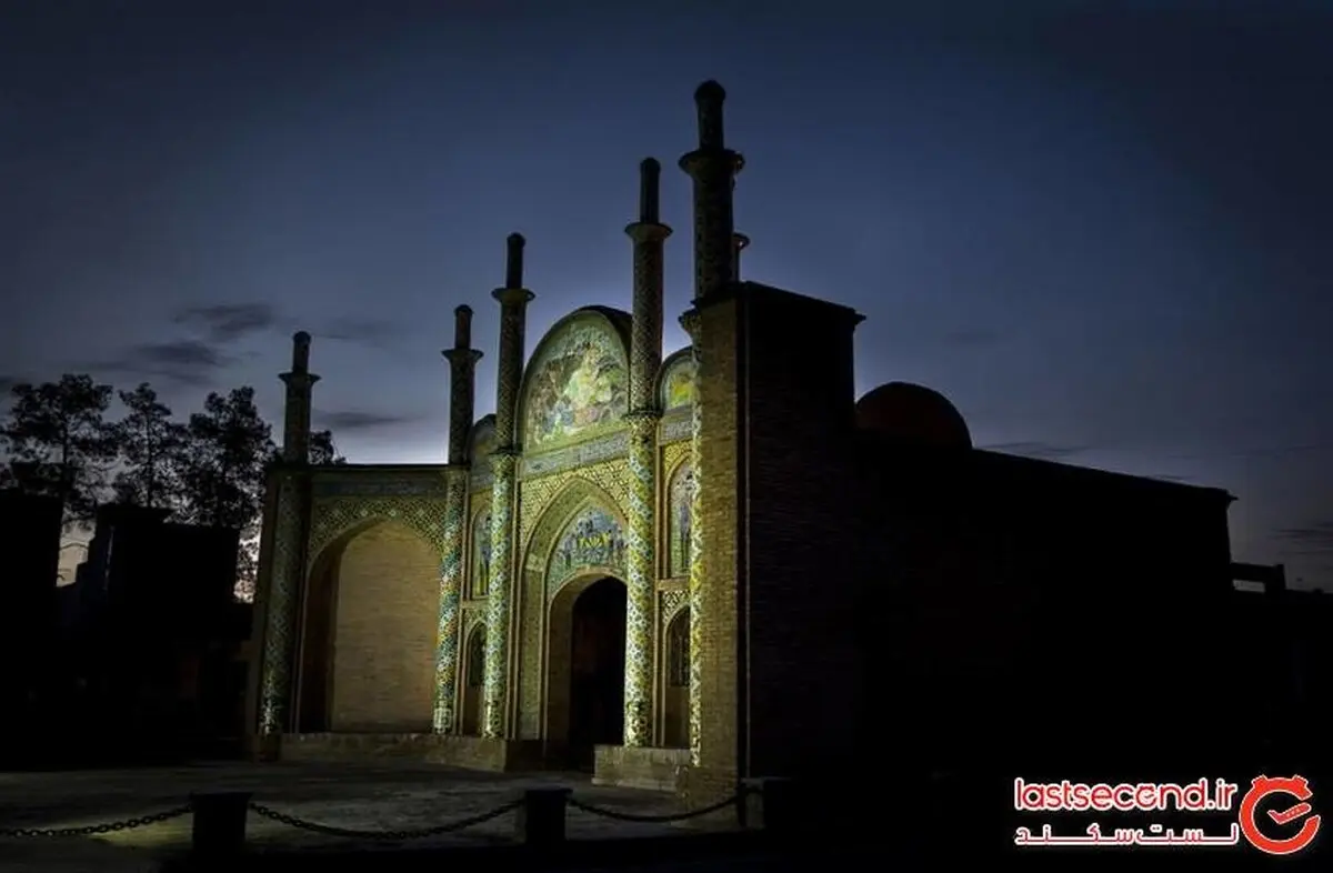 دروازه ارگ طلایی، نماد شهر سمنان