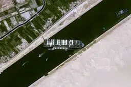 کانال سوئز مجدد بسته شد 
