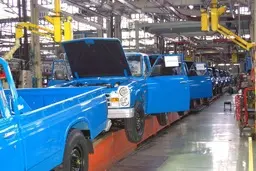 قیمت نیسان آبی نیم میلیاردی شد