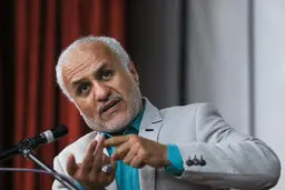 
 همتی یکی از بانیان حرام خواری در جامعه است