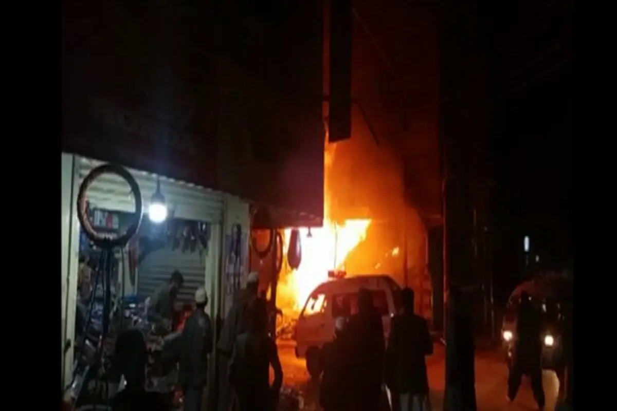 انفجار بمب در پاکستان| ۳ پلیس کشته و ۲۵ نفر زخمی شدند