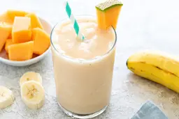 طالبی و موز، بهترین ترکیب تابستانی | یک شیک خنک و ساده برای روزهای گرم
+ ویدیو 