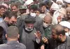 تصویری که یوسف سلامی پس از بازدید رییس جمهور از مناطق سیل زده ثبت کرد | کفش ها و لباس های رییس جمهور خاکی شده بود +ویدئو