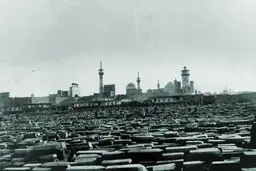 از قتلگاه تا گورستان مردگان | در این قبرستان مردگان زندع شدند