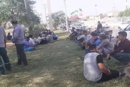 کارگرانی که صدایشان شنیده نمی‌شود| در شهرداری کارگران کار می‌کنند و کارمندان می‌بَرَند! 