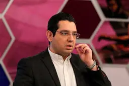محمدرضا احمدی مجری فوتبال برتر شد
