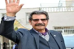 پسر عزت‌الله مهرآوران: وضعیت کلی پدرم رو به بهبود است
