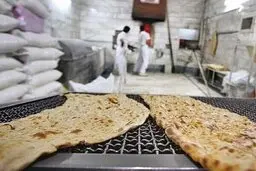 خروج ۱۳۰ نانوایی متخلف از شبکه پخت در پایتخت