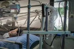 افزایش عفونت‌های تنفسی در کشور | کرونا هنوز تمام نشده است مراقب باشید