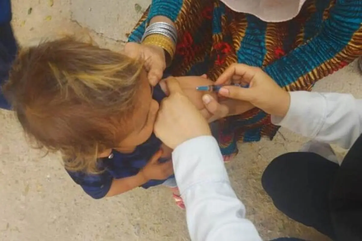 واکسیناسیون اتباع غیرایرانی علیه بیماری سرخک در گناوه آغاز شد