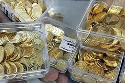 چرایی افزایش قیمت جهانی طلا از 22 دلار به 2000 دلار | نقش بانک مرکزی در جهش قیمت سکه به 16 میلیون تومان؟ |  قیمت سکه و طلا، بستگی به انتخابات و برجام دارد