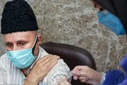 تزریق بیش از ۳۰۰ هزار دُز واکسن کرونا در کشور طی شبانه روز گذشته