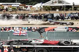 تصادف وحشتناک  راننده مسابقات ماشین سواری | تصادف ژو، راننده‌ی تیم آلفارومئو+ ویدئو 