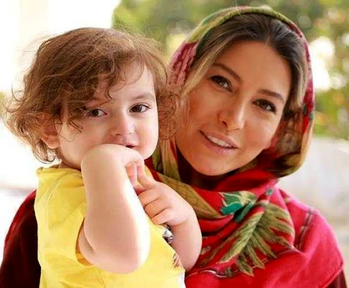 خداحافظی فریبا نادری از دنیای بازیگری | شغل جدید فریبا نادری لو رفت