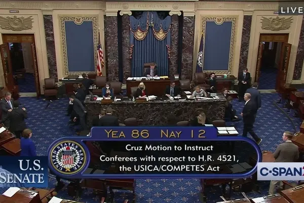 سنای آمریکا با محدود کردن اختیارات جنگی ترامپ مخالفت کرد