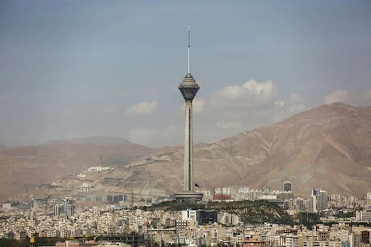 ازن دست از سر تهران بر نمی دارد | تداوم آلودگی هوای پایتخت