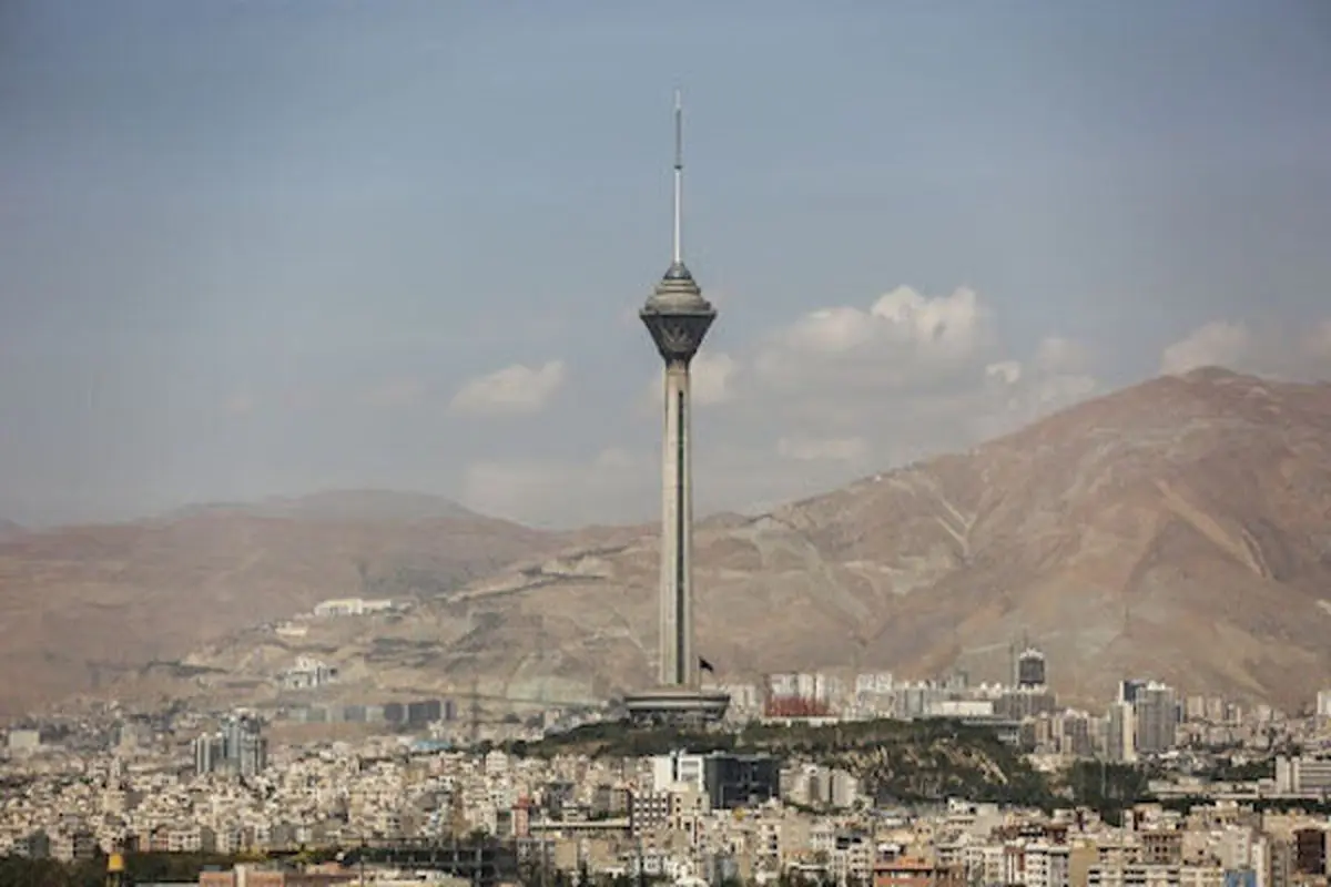 ازن دست از سر تهران بر نمی دارد | تداوم آلودگی هوای پایتخت