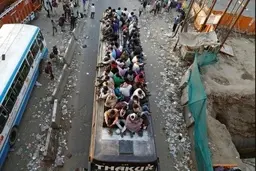 دیدنی‌های امروز؛ از فاصله‌گذاری تا قرنطینه 