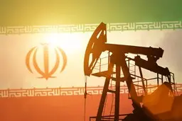 تولید نفت ایران به ۲ میلیون و ۱۸ هزار بشکه در روز کاهش یافت 