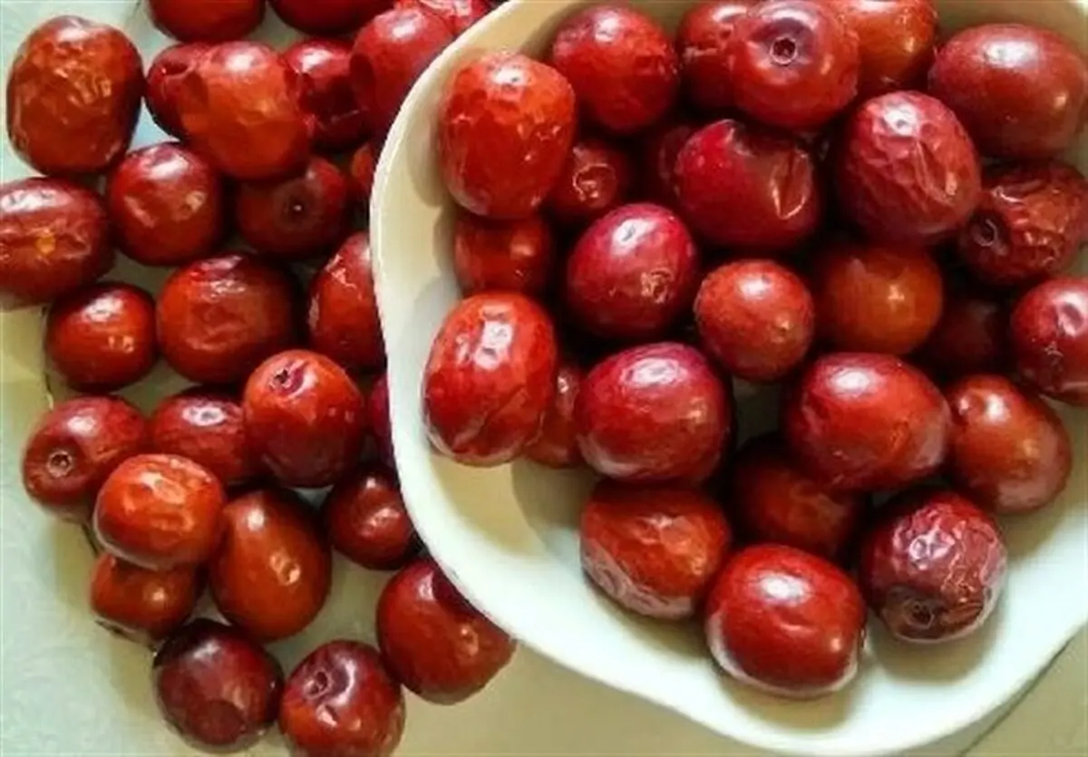 برای درمان تب و سرفه چه بخوریم؟ | معرفی خواص عناب 