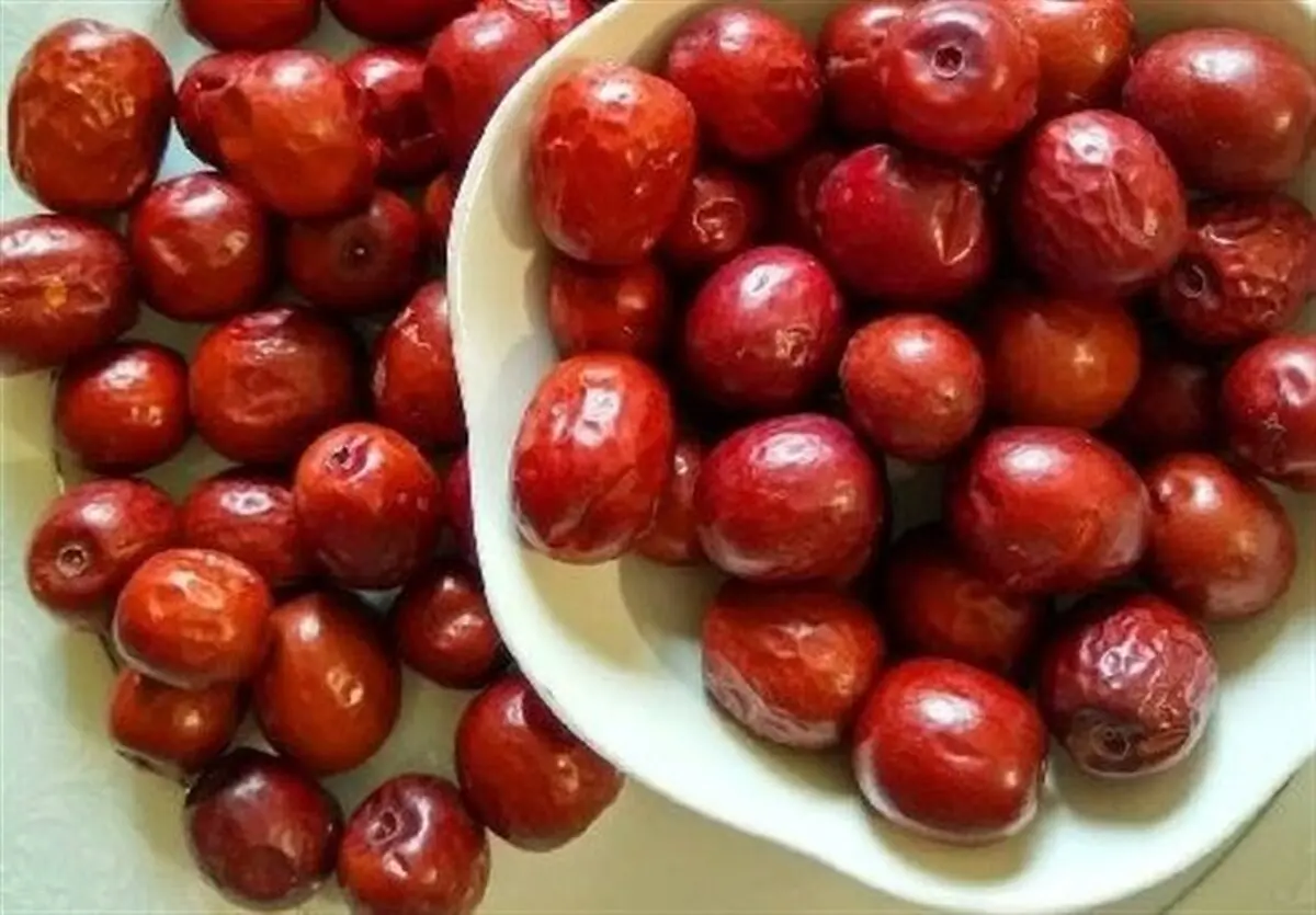 برای درمان تب و سرفه چه بخوریم؟ | معرفی خواص عناب 