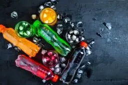عوارض وحشتناک نوشابه و نوشابه رژیمی برای مغز