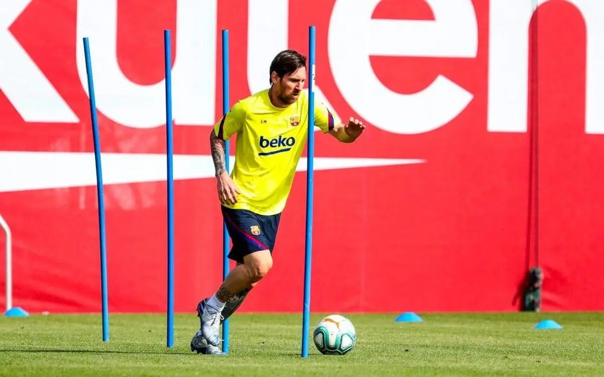 تصاویری از بازگشت دوباره بازیکنان بارسلونا به تمرینات 
