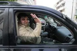 حسین رضا زاده در کره جنوبی  قرنطینه شد | او باید تست کرونا بدهد