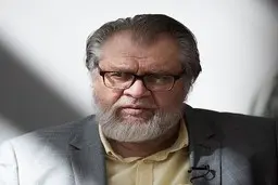 مروری بر فعالیت‌های فرهنگی و هنری مرحوم نادر طالب‌زاده+ویدئو 