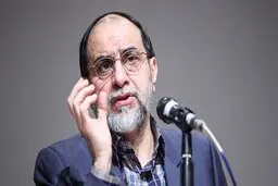 
رضاخان اصالتا ایرانی نبود
