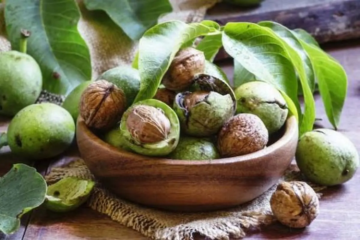 بهترین روش پاک کردن سیاهی گردو از دست 