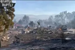 تبدیل شدن شهر 6 هزار نفری Talent در اورگان آمریکا به تلی از خاک بر اثر آتش مهارناشدنی + ویدئو