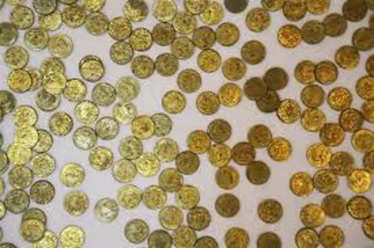 قانون | سکه های تقلبی در لرستان کشف شد