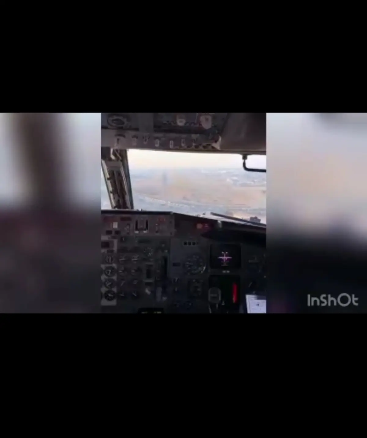  لحظه برخورد پرنده با هواپیما در فرودگاه مهرآباد+فیلم