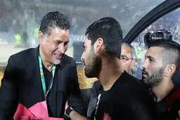 واکنش تند دایی به طارمی: پول عوضت کرده!