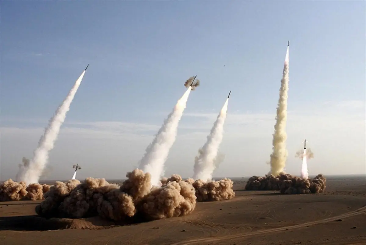 ایران ادعای فروش موشک بالستیک به روسیه را رد کرد: به جنگ دامن نمی‌زنیم!