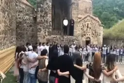 مراسم ویژه خداحافظی ارامنه از شهرشان + ویدئو