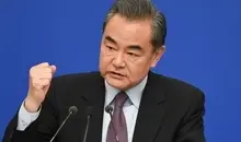 وزیر خارجه چین: وضعیت ایران تمامی منطقه خاورمیانه را تحت تاثیر قرار داده؛ برای همین طرفین باید از درگیری‌های جدید اجتناب کنند | باید با احتیاط درباره تهران اقدام کنیم