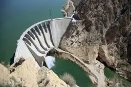 کاهش ۱۷ درصدی آب سدها نسبت به سال گذشته