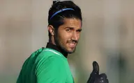  حسینی مورد تشویق هم تیمی‌هایش قرارگرفت