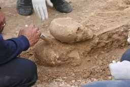  کشف اسکلت‌های انسانی در روستای قره‌تپه شهرستان بندر ترکمن که مربوط به قرون متأخر اسلامی است 