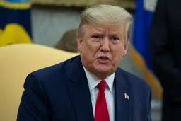 ترامپ: با ملک سلمان و پوتین درباره تولید نفت صحبت کردم