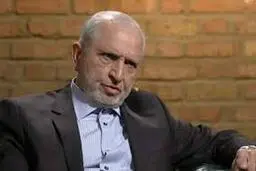 
 دانشگاه آزاد  | جاسبی:  رقمی  راکه برای خروج من از کشور گفتند که کسی باور نمی‌کرد 
