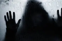 روایت یک تعرض جنسی عجیب به یک نوجوان ساده‌لوح ۱۶-۱۷ساله؛ در برنامه زنده تلویزیونی